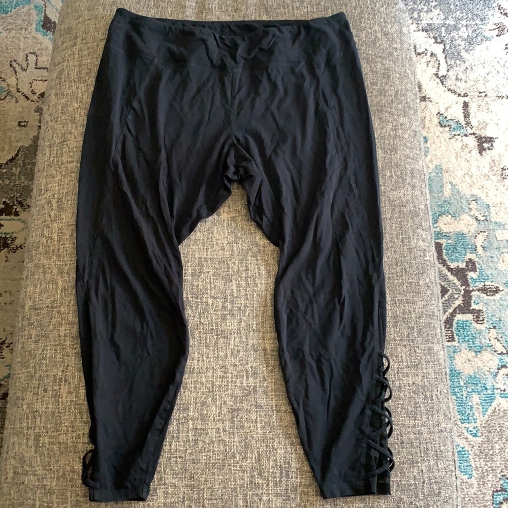 Plus size leggings